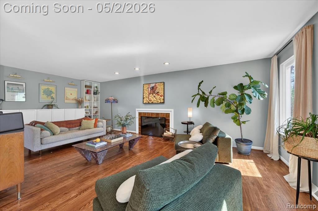 7025 Cedarbank Drive, West Bloomfield, MI 48324 — Photo 5