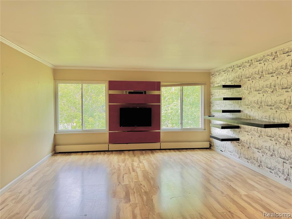 32040 Grand River Avenue, 47, Farmington, MI 48336 — Photo 5