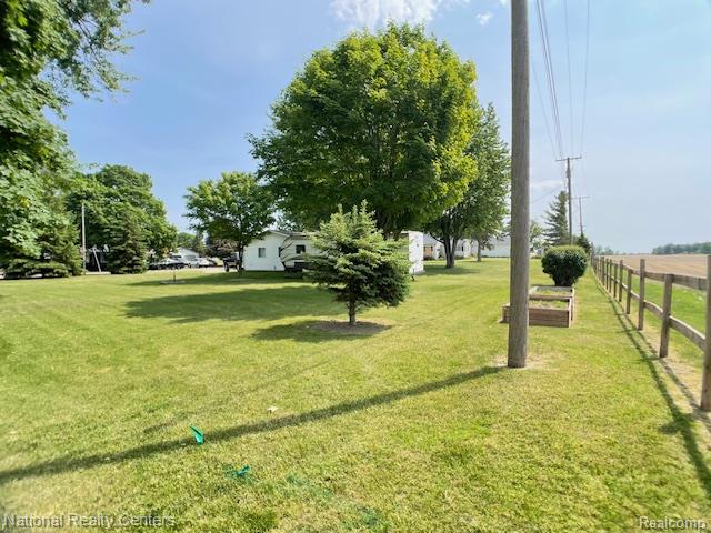 2538 Parrott Street, Deckerville, MI 48427 — Photo 9