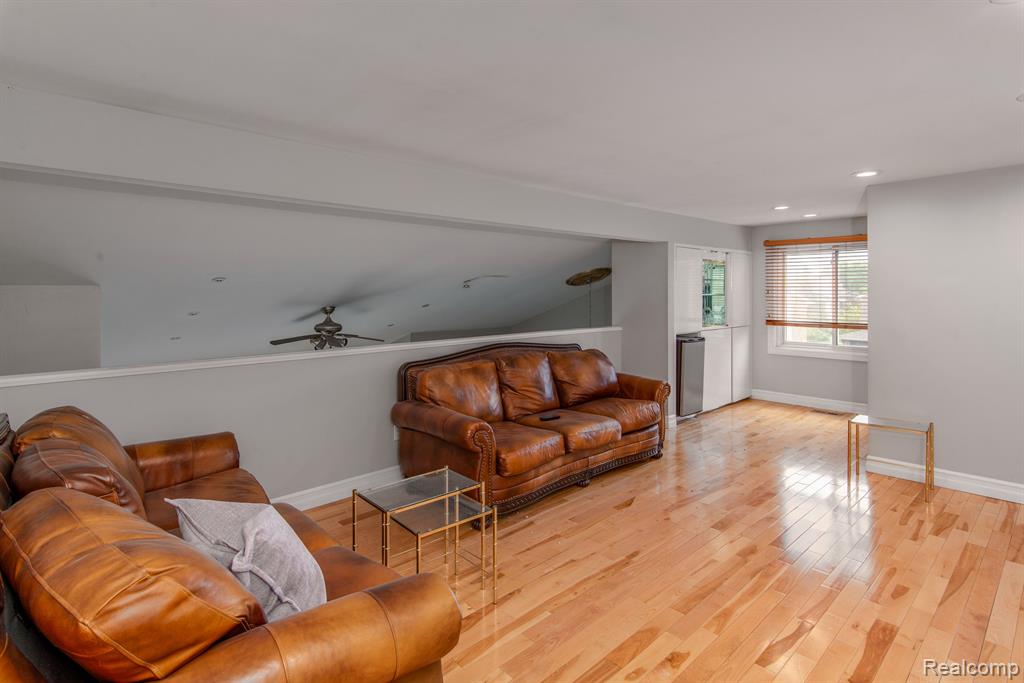 6598 MAPLE LAKES Drive, West Bloomfield, MI — Photo 20