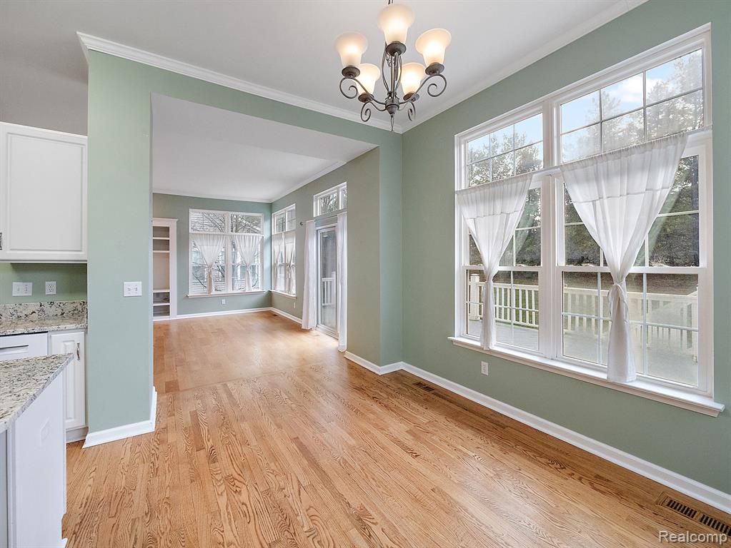 1668 CHAPLEAU Drive, Ann Arbor, MI 48103 — Photo 5