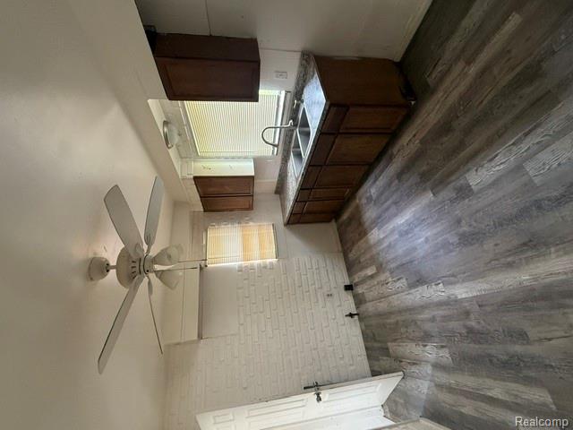 16575 Sussex Street - Photo 4