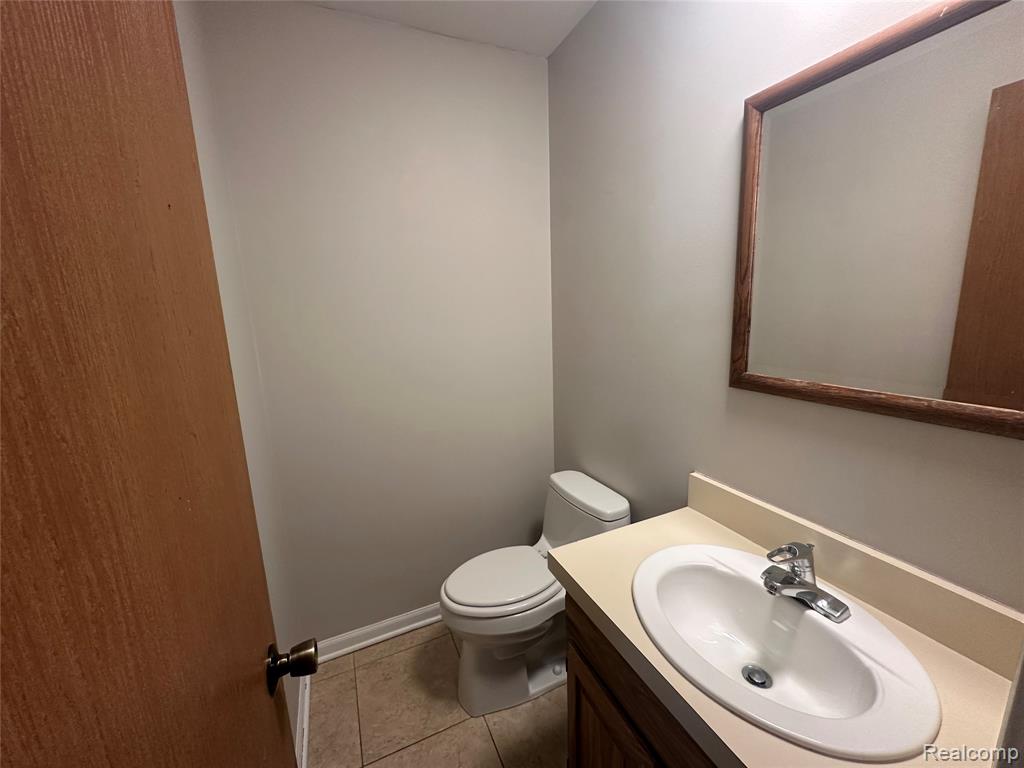 7534 Charrington Drive, Canton, MI 48187 — Photo 10