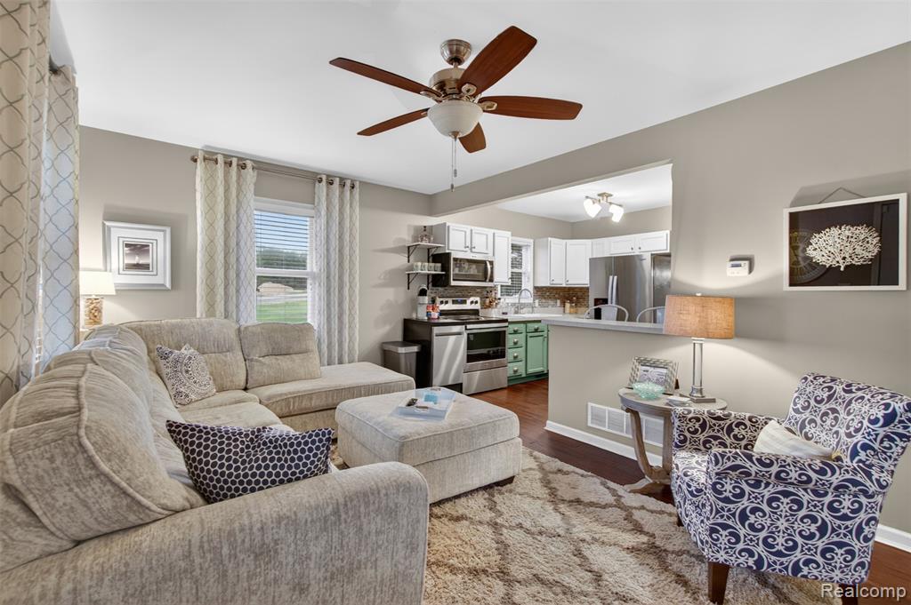 4901 Ann Arbor Road, Jackson, MI 49201 — Photo 9