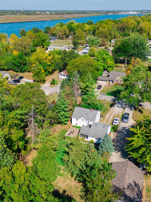 9447 Whitall Lane Road, Grosse Ile, MI 48138 — Photo 33