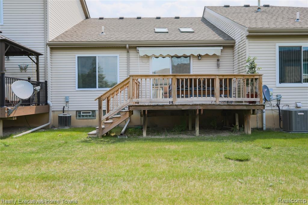53293 Butternut Street, Chesterfield, MI — Photo 4