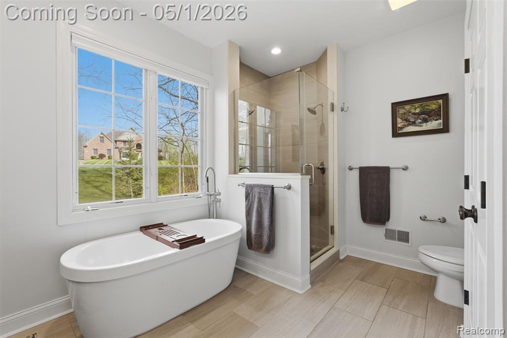 9028 Green Hickory Lane, Fenton, MI 48430 — Photo 22