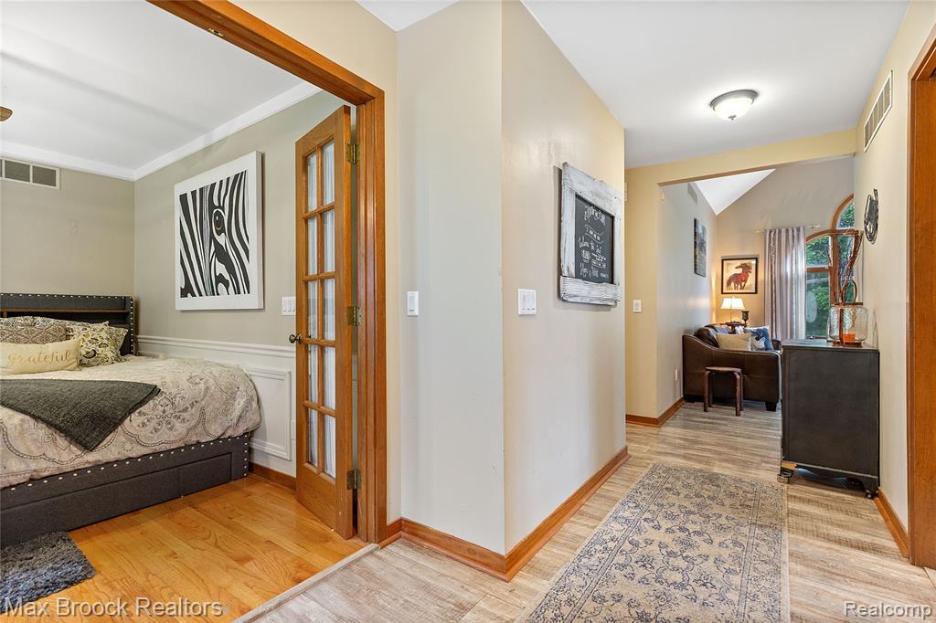 4536 Crandall Road, Howell, MI 48855 — Photo 4