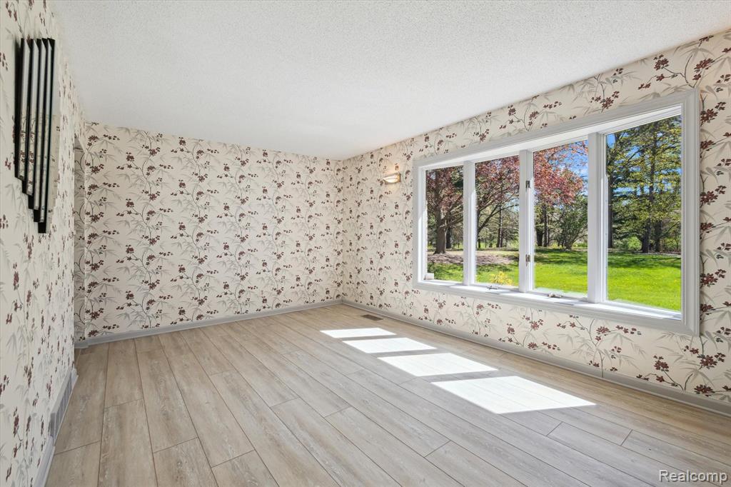 3958 NAPIER Road, Canton, MI 48187 — Photo 14