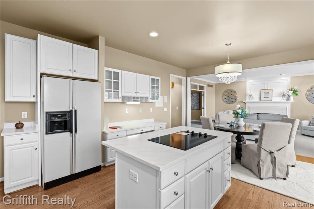 4364 Lake Forest Drive E, Ann Arbor, MI 48108 — Photo 21