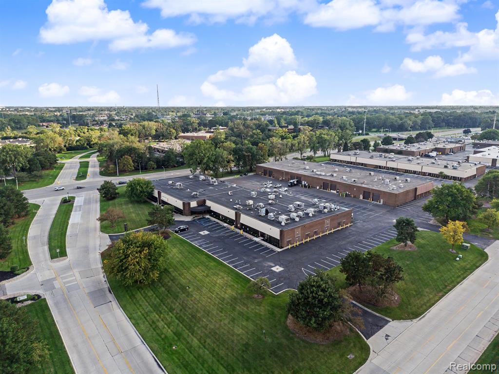 15001 N Commerce Drive, Dearborn, MI 48120