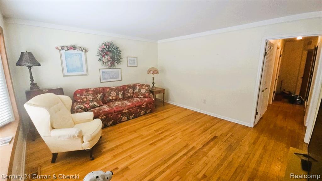 5649 N Lafayette Street, Dearborn Heights, MI 48127 — Photo 2