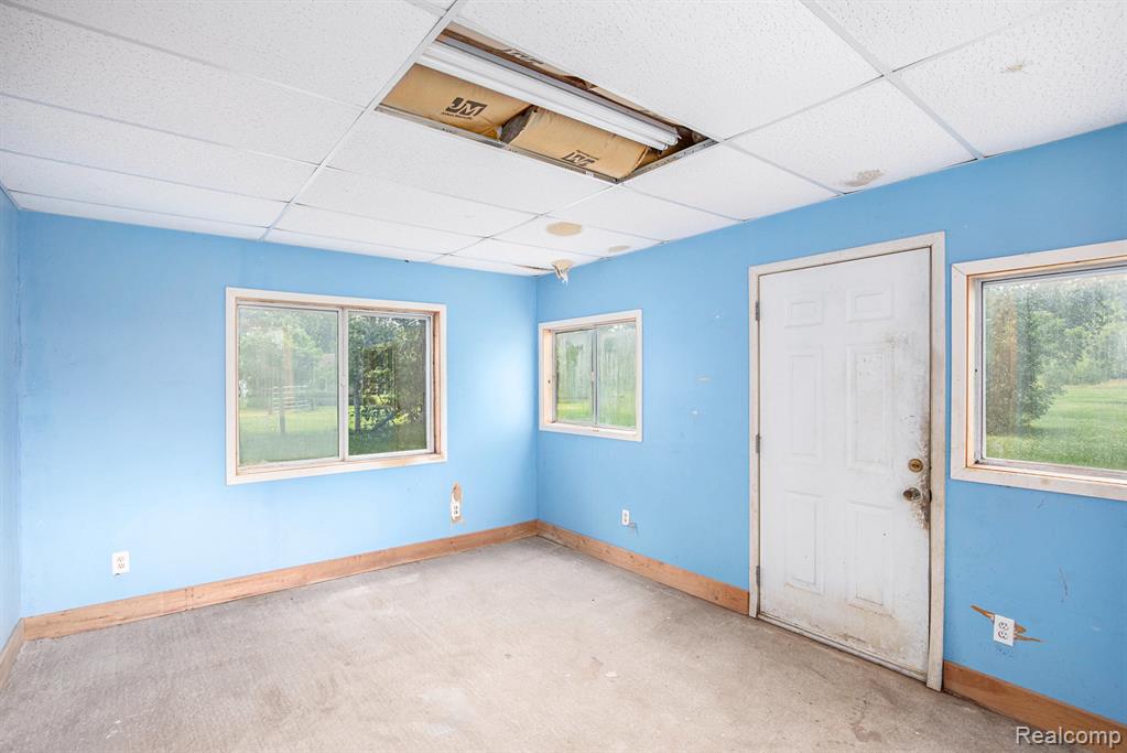 8233 N Genesee Road, Mount Morris, MI 48458 — Photo 21