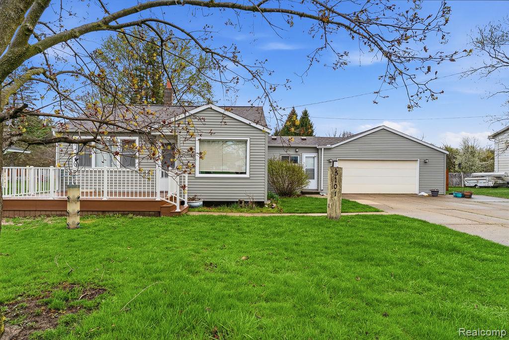 5101 Kendall Drive, Burton, MI 48509 — Photo 3