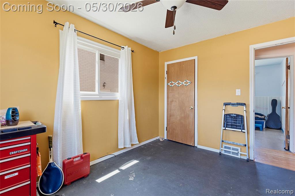 529 Cardwell Street, Garden City, MI — Photo 6