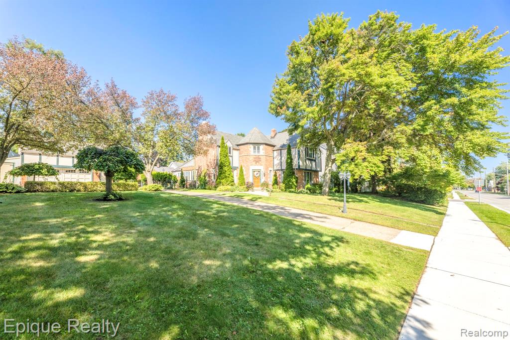 3455 Gratiot Avenue, Port Huron, MI 48060 — Photo 3