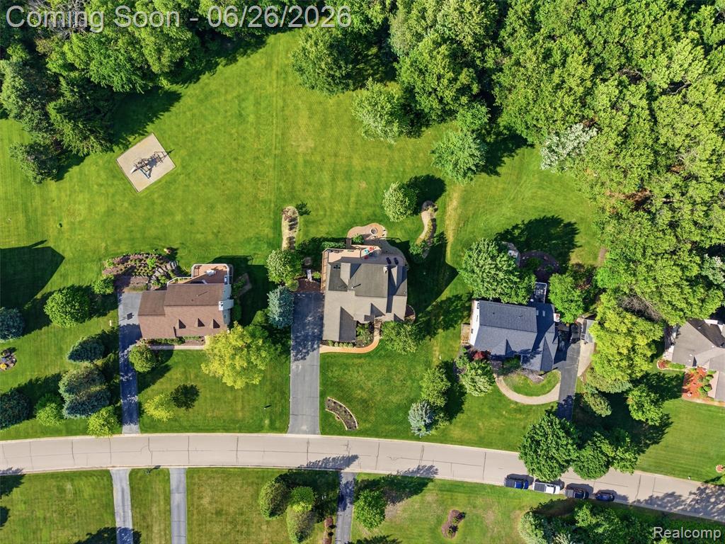 4974 Menominee Lane, Clarkston, MI 48348 — Photo 65