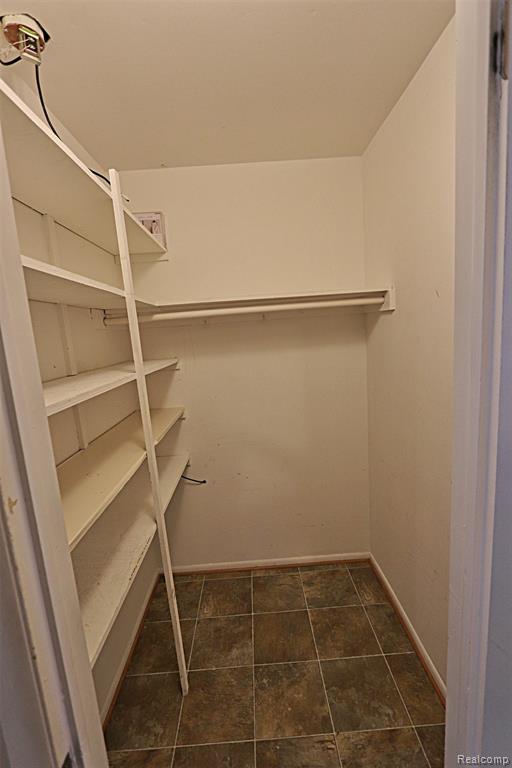 8250 N Henry Ruff Road, Westland, MI — Photo 21