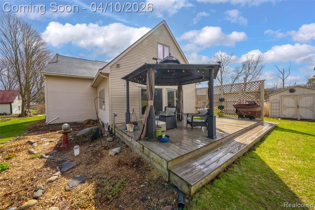 8794 Miller Road, Clarkston, MI 48348 — Photo 38