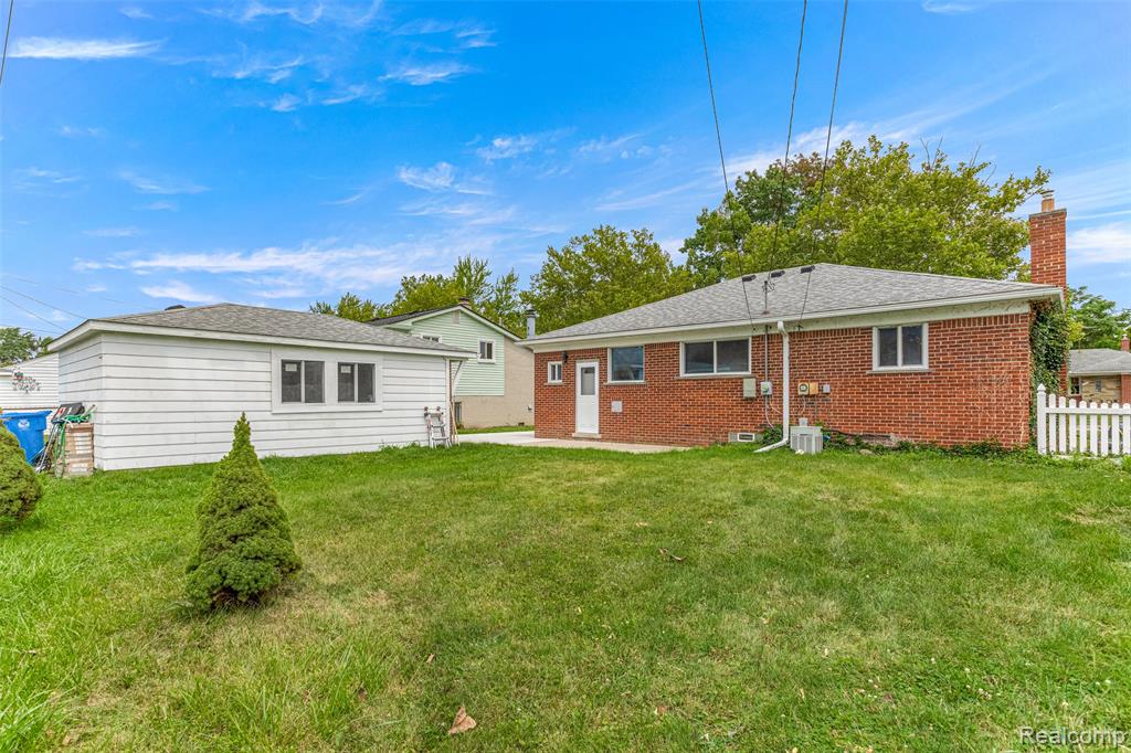 6981 Amboy Street, Dearborn Heights, MI 48127 — Photo 23