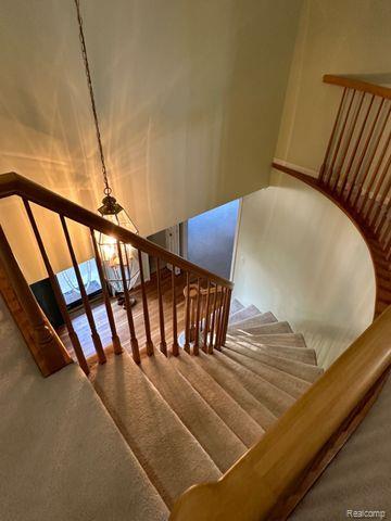 4038 WORTHINGTON Drive, Troy, MI 48085 — Photo 8