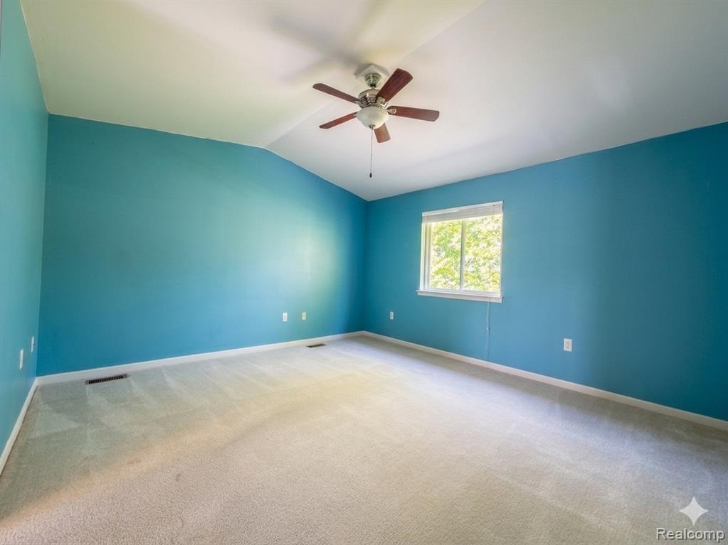 5151 PARSLEY Drive, #33, Shelby Twp, MI 48316 — Photo 12