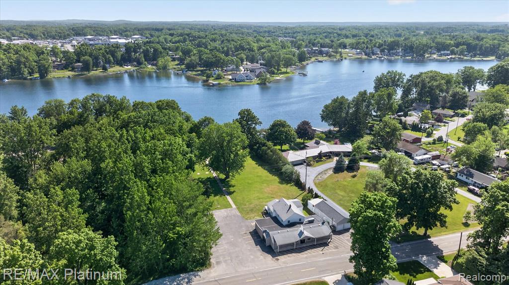 1462 S HUGHES Road, Howell, MI 48843 — Photo 19