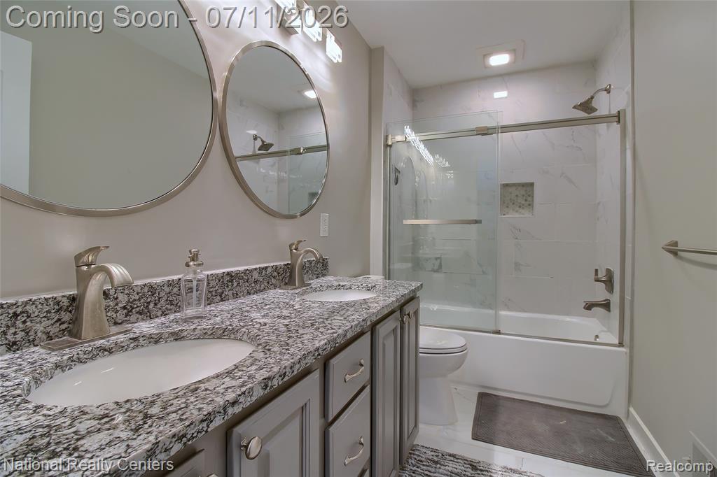 429 Delaford Court, Canton, MI 48188 — Photo 36