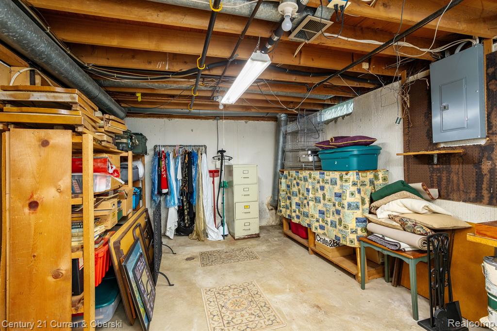449 Hill Street, Northville, MI 48167 — Photo 34