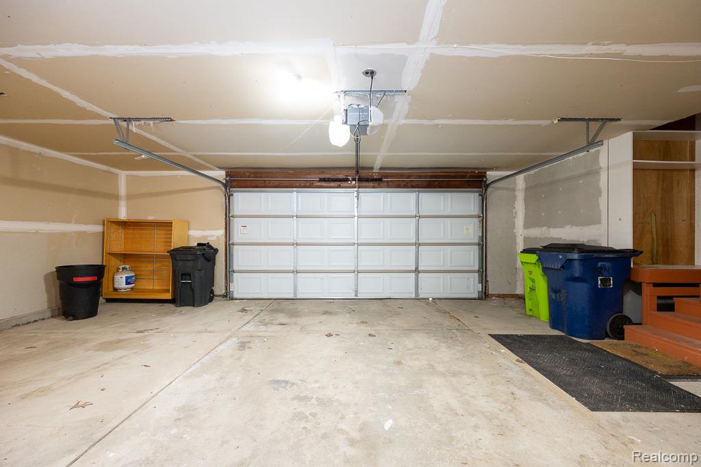 6005 Upper Straits Boulevard, West Bloomfield, MI 48324 — Photo 94