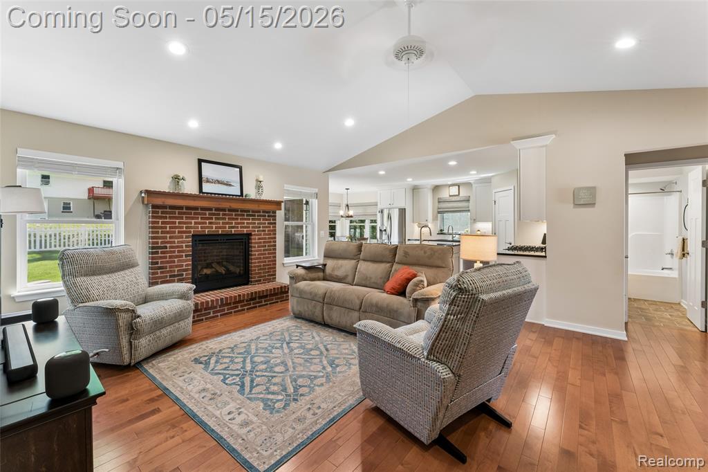 429 Grixdale Lane, Waterford, MI 48328 — Photo 7