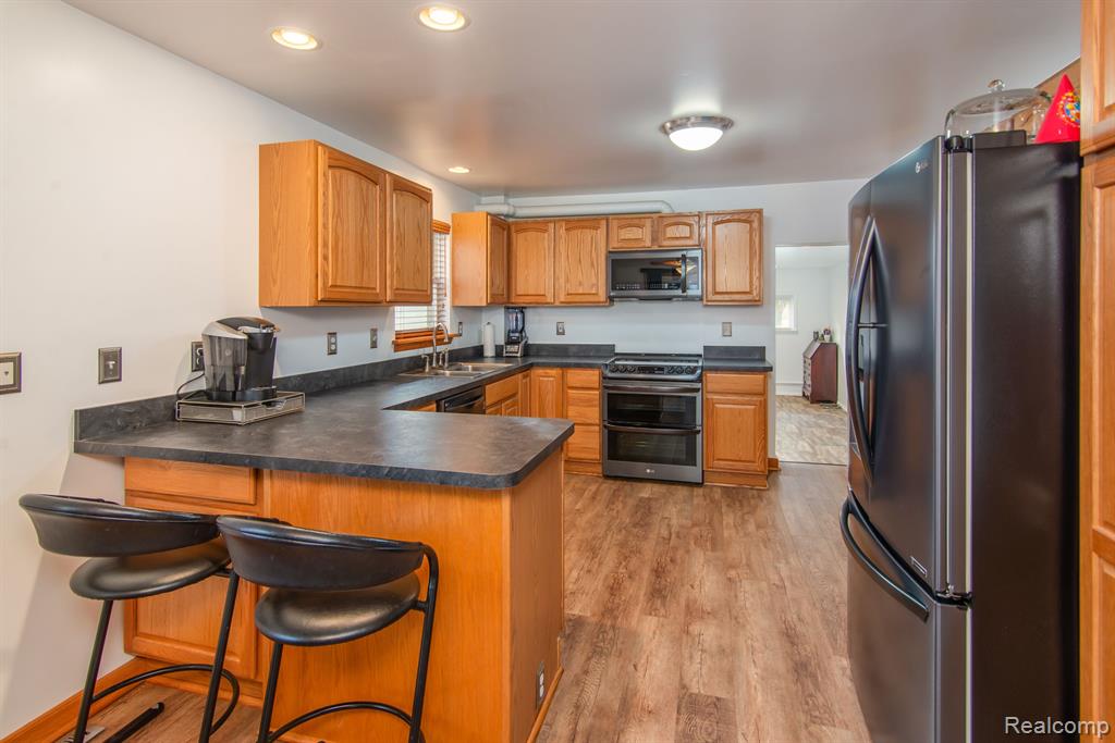 44850 ECORSE Road, Belleville, MI 48111 — Photo 9
