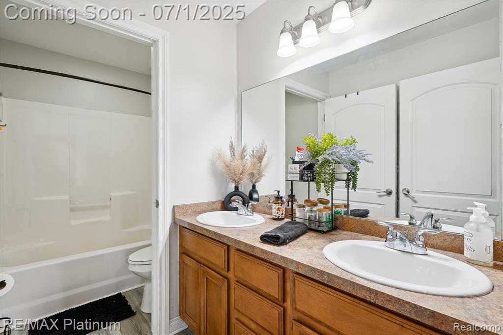 4209 Oak Street, Grand Blanc, MI 48439 — Photo 31
