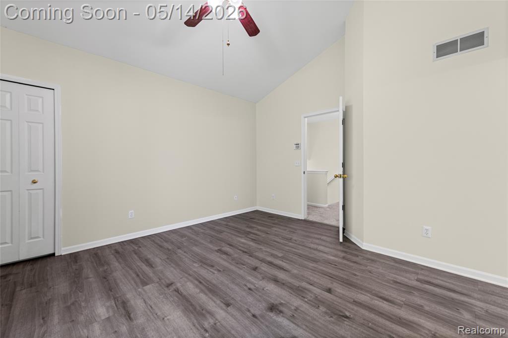 3072 TALON Circle, Orion, MI — Photo 18