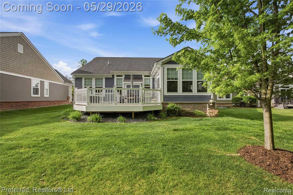 48968 Garden Lane, Canton, MI 48188 — Photo 32