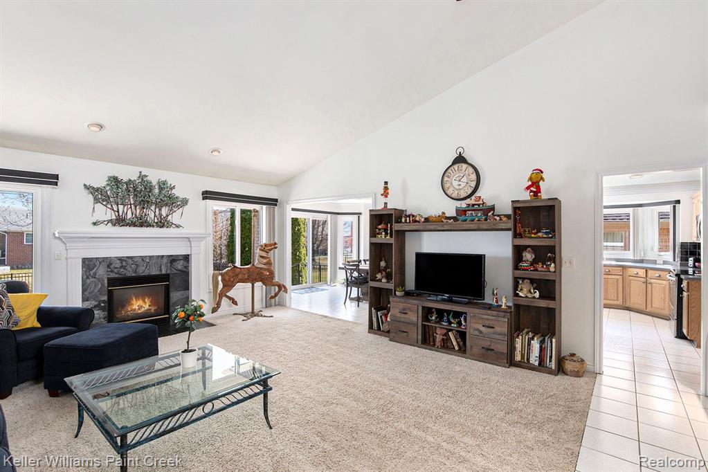 54660 BERRYFIELD Drive, Macomb, MI 48042 — Photo 6