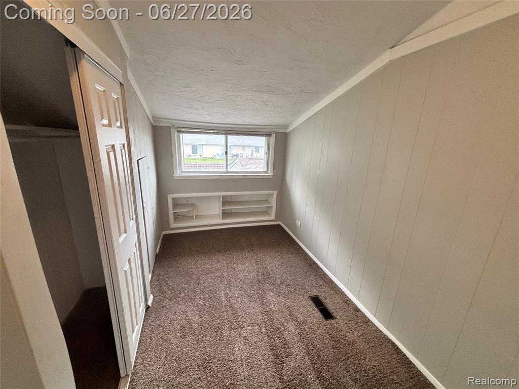 45824 Jefferson Ave, Chesterfield, MI 48047 — Photo 14