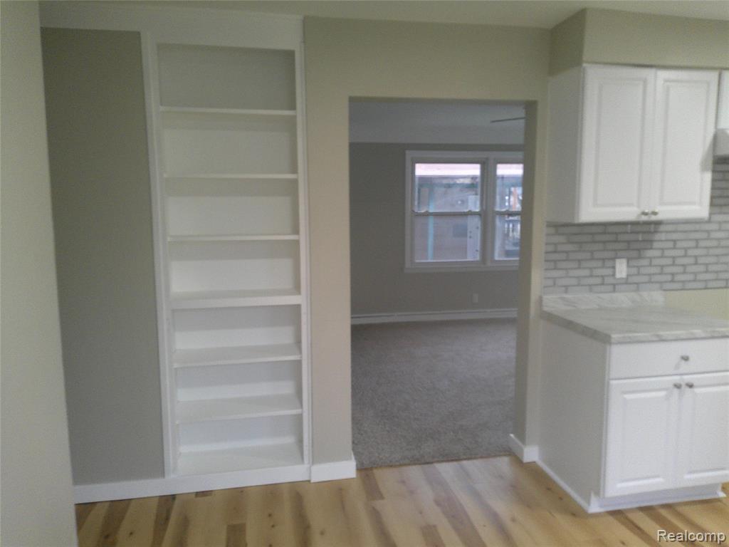 4502 Huckleberry Lane, Flint, MI 48507 — Photo 12