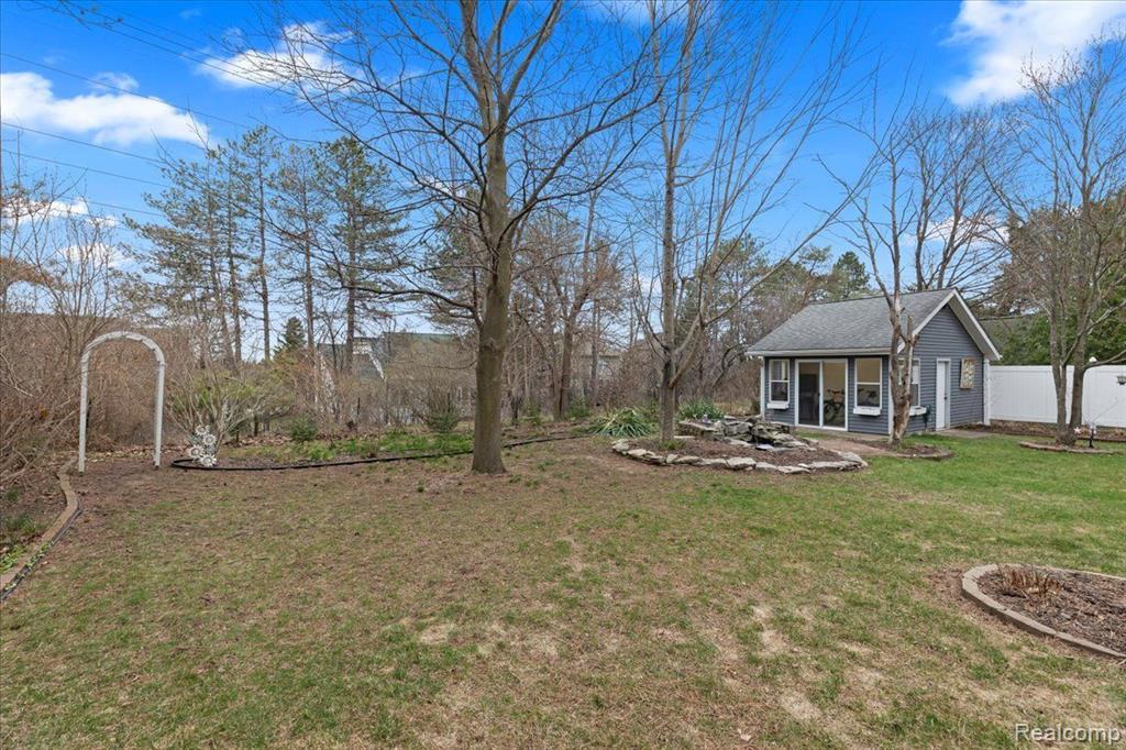 87 1ST Street, Oxford, MI 48371 — Photo 37