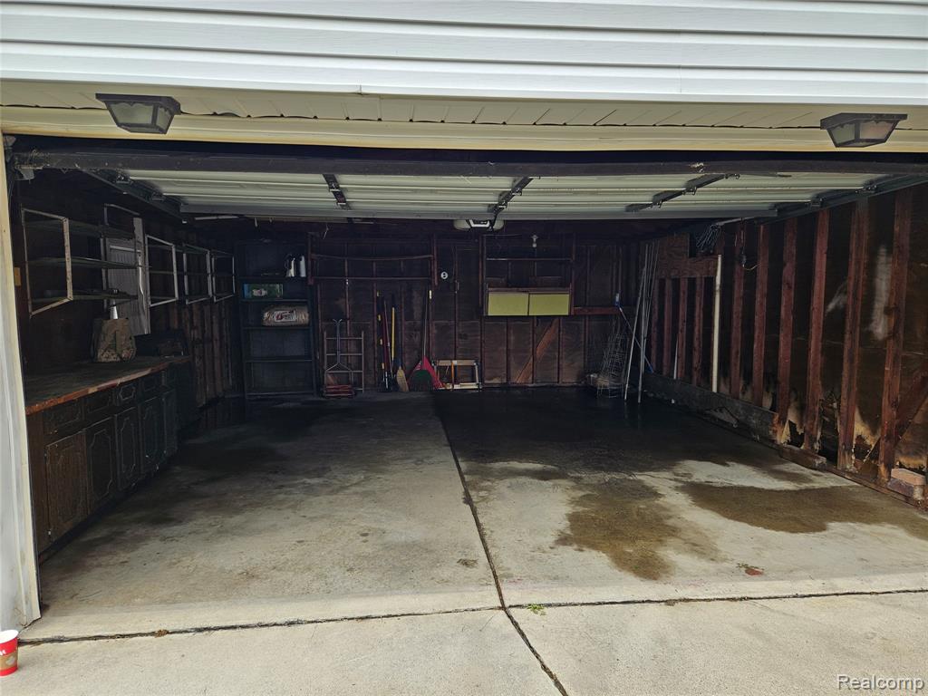 736 Garfield Avenue, Lincoln Park, MI 48146 — Photo 13
