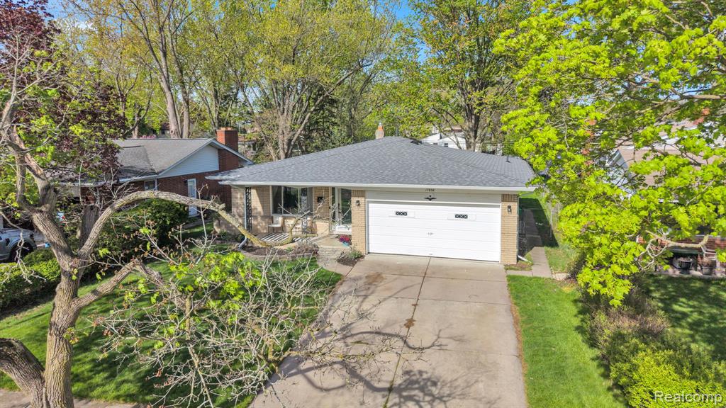 17836 Poplar Street, Riverview, MI 48193 — Photo 3