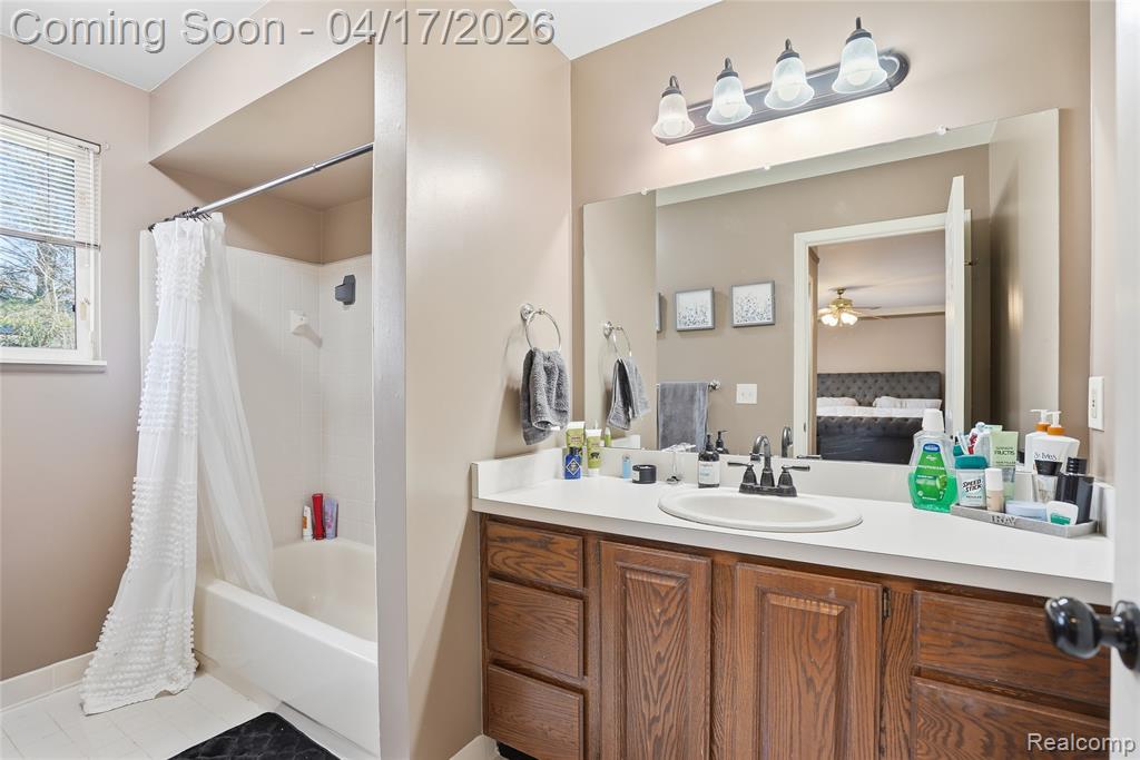 4201 Berryhill Court, Waterford, MI 48329 — Photo 23