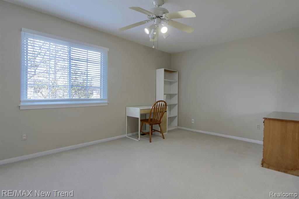 24802 SARAH FLYNN, Novi, MI — Photo 24