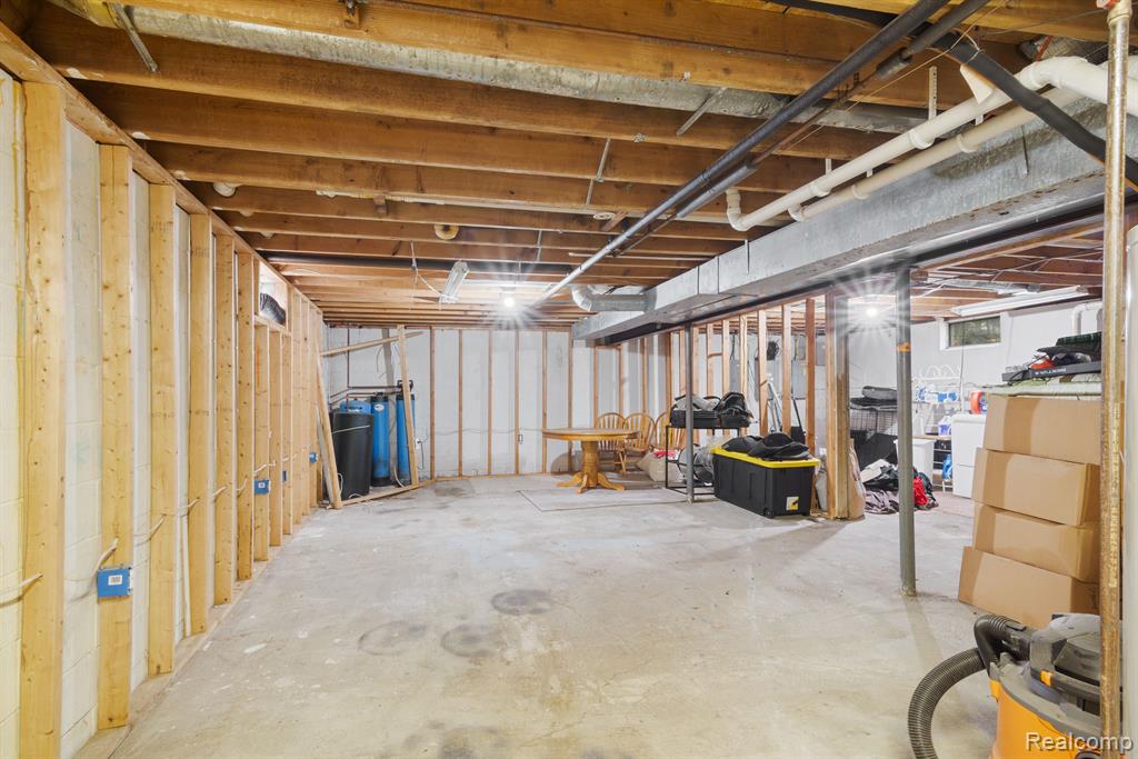 5606 KLAM Road, Columbiaville, MI 48421 — Photo 19