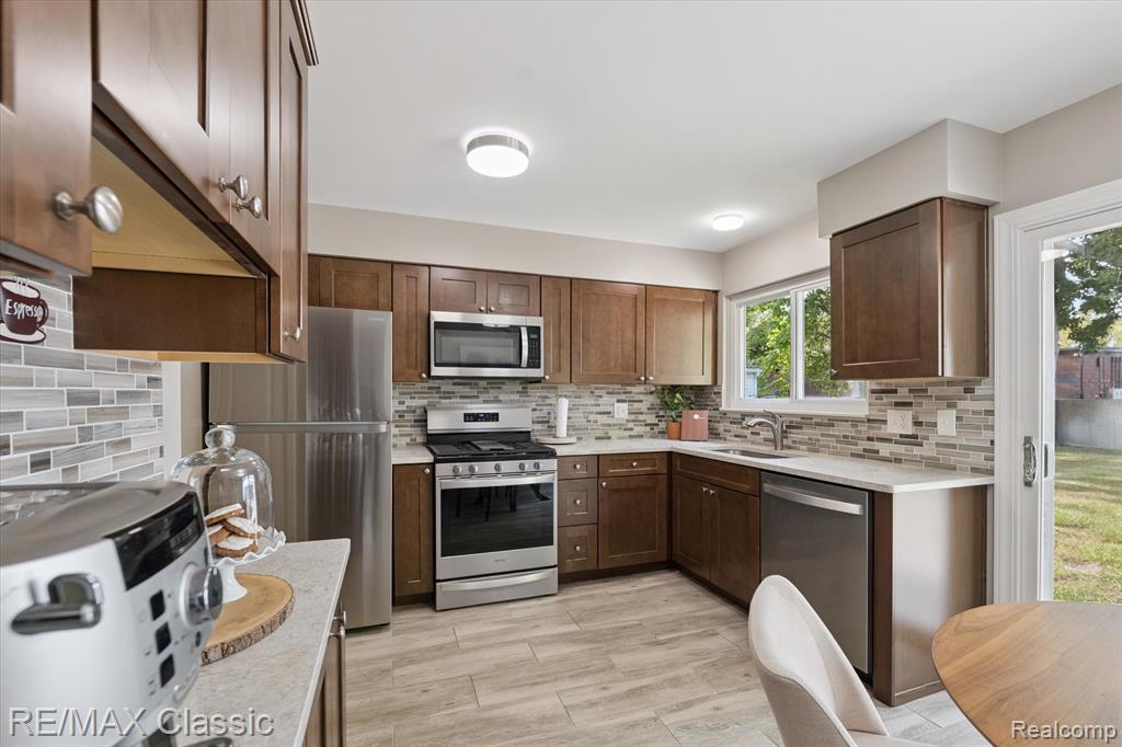 41458 Coolidge Street, Van Buren, MI 48111 — Photo 11