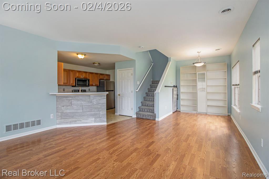 2074 Cloverly Lane, Ann Arbor, MI 48108 — Photo 4