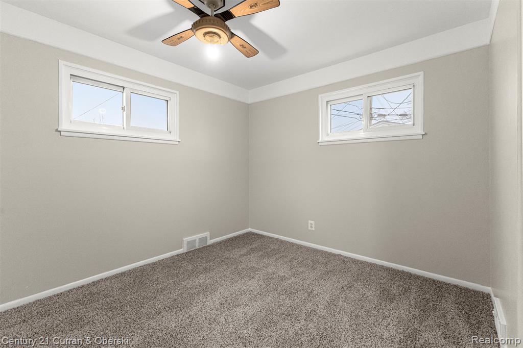 435 Champaign Road, Lincoln Park, MI 48146 — Photo 10
