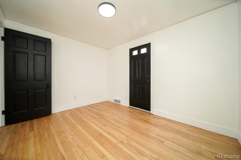 243 Newport Street, Detroit, MI 48215 — Photo 45