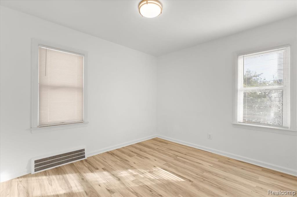 8634 Burt Road, Detroit, MI 48228 — Photo 15