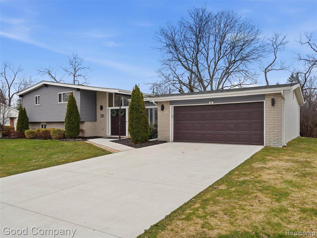 7371 Edinborough, West Bloomfield, MI — Photo 3